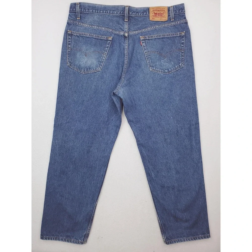 Levis levis 550